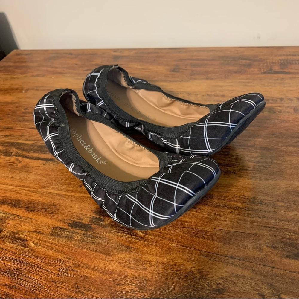 Size 8 Christopher & Banks Black and White Plaid Scrunch Flats